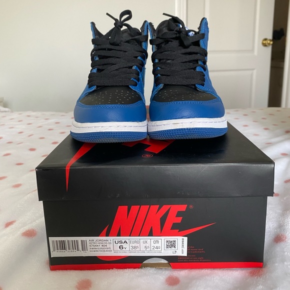Air Jordan 1. Retro high OG. Marina Blue. Size 6Y, fits women’s 7. - Picture 3 of 3